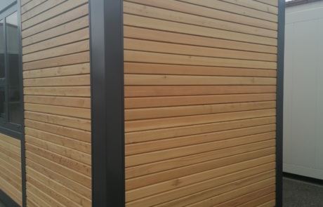 EUROmodul portirnica sa drvenom fasadom1